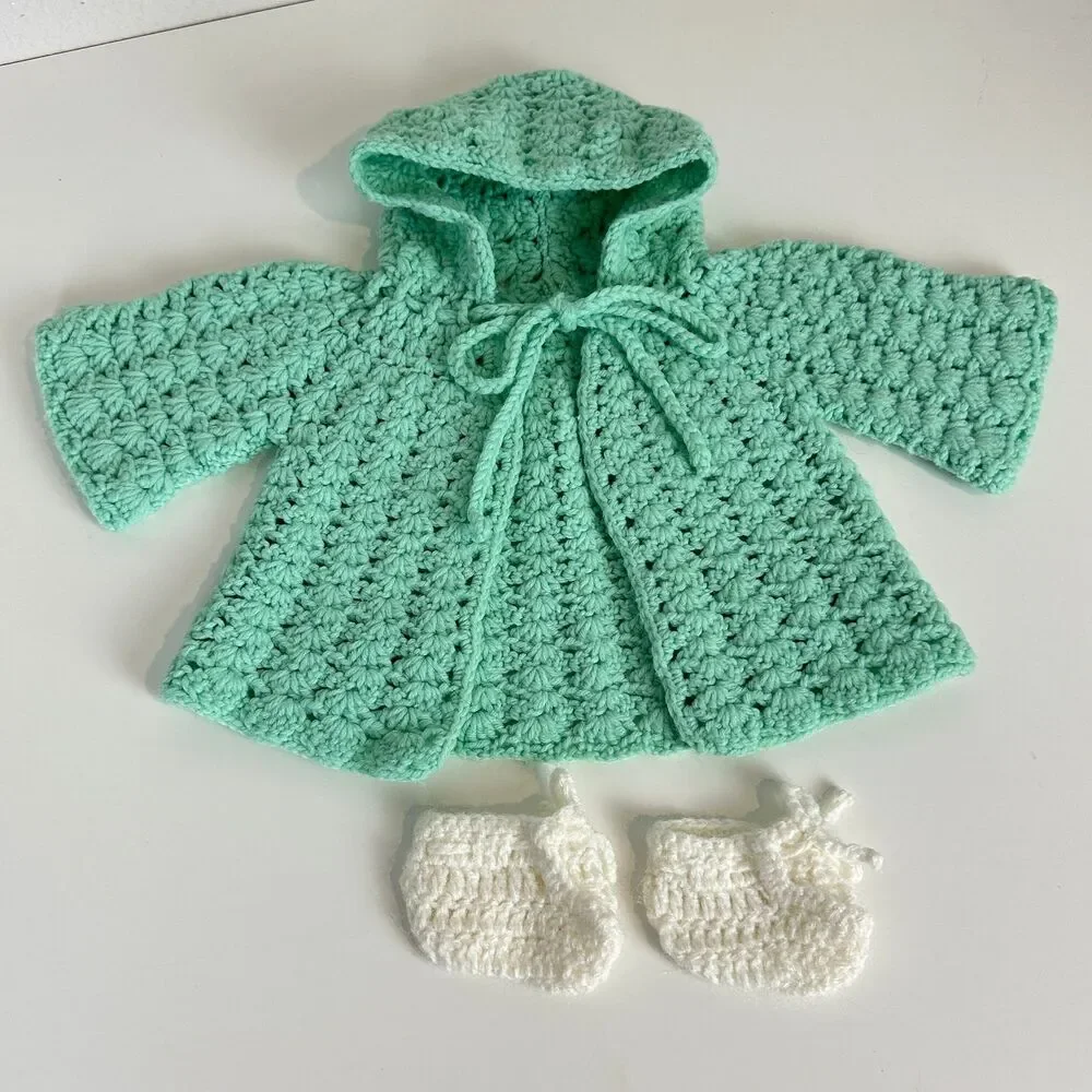 Vintage Handmade Knit Light Green Baby Doll Hoodie Sweater & Booties Set 70s